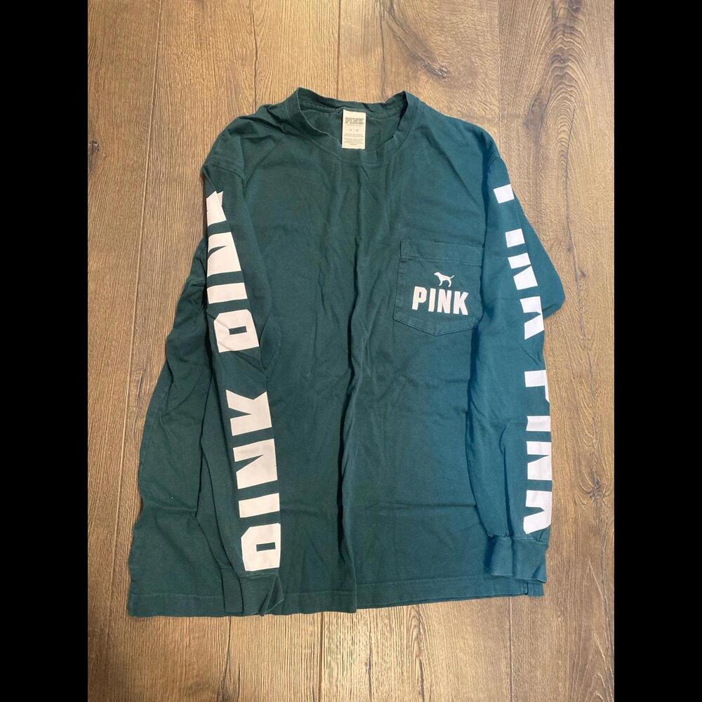victoria secret PINK long sleeve t-shirt green  medium front pocket tee